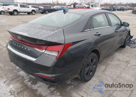 2022 Hyundai Elantra Sel from USA, damaged, VIN 5NPLM4AG4NH072012